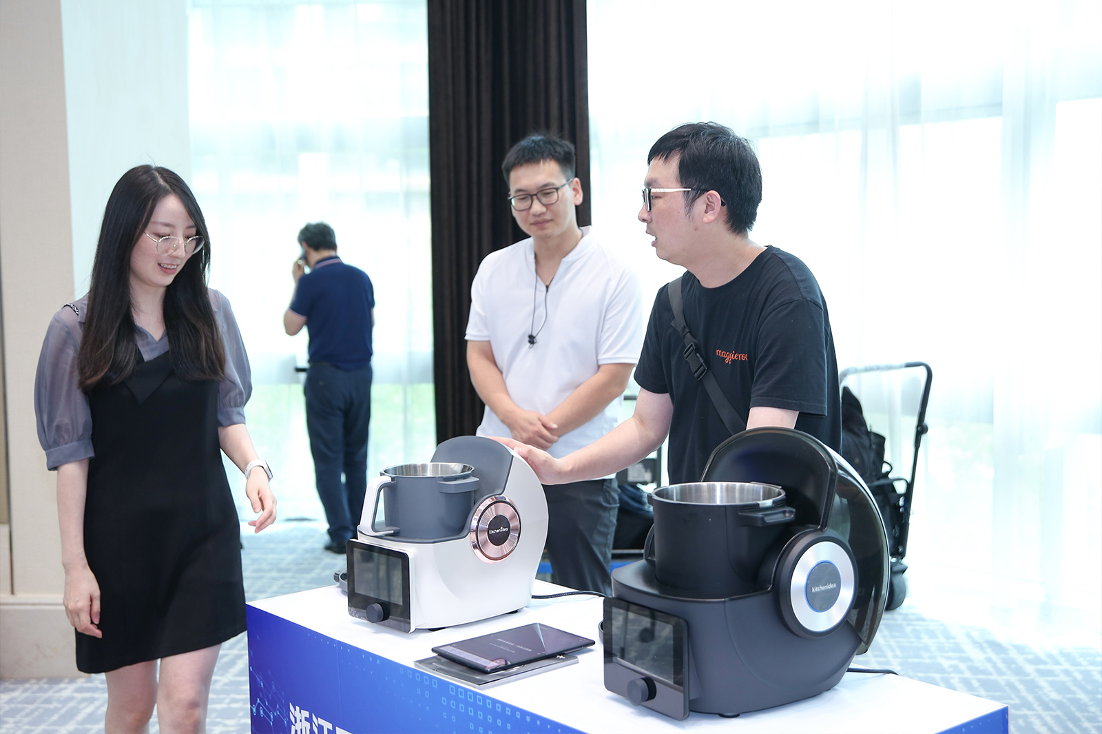 �F(xi��n)�����^�a(ch��n)Ʒ